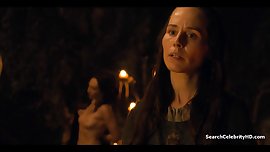 Carice van Houten - Game Of Thrones-s04e07 (2014)