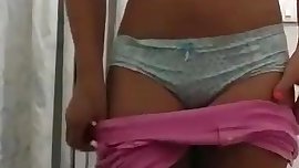 Novinha striptease