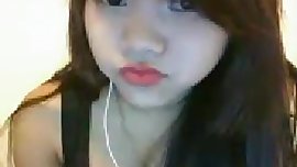 An asian dream girl chatting