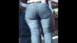 TIGHT THICK PUBLIC MILF IN TIGHT PANTS