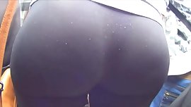 wild butt in yoga pant encountered metal fest