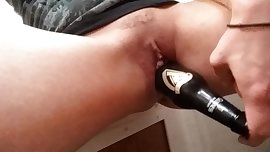 I wana be gaped by a bottle