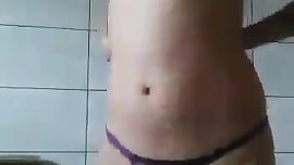 Novinha com a ppk em chamas