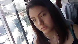 rich college girl in bus morrita 2