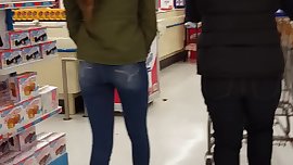 Sexy Skinny Ass in Very Tight Jeans