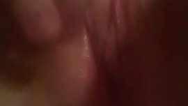 nisanlim kendini parmakliyor