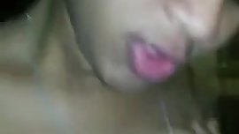 video de novinha gostoza fazendo sexo no carro com namorado