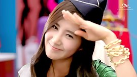 Girls' Generation (소녀시대) - Gee