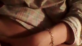 Hot girl fuck her pussy