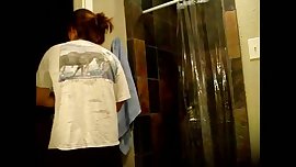 sexy teen spied drying after shower