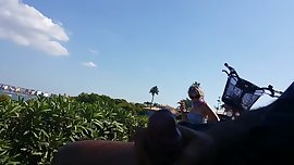 dickflash a milf and public cum