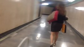 Cum on girl in public, lechazo en el metro
