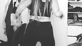 amiga de mi hijo me manda videos