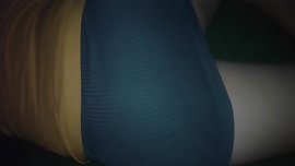 Filmando minha irma de mini saia e calcinha