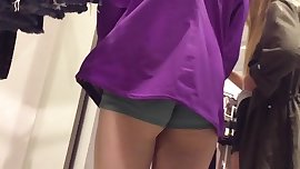 Candid teen ass