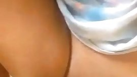 Teen play with her pussy...