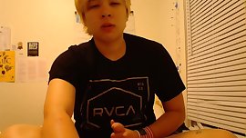 Trans girl plays with her pussy