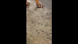 Ebony feet toe crunches