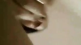 turra dandose dedo y se filma