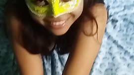 A KAT LE GUSTA SER TRAVIESA