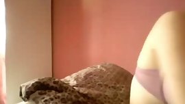 Girls show off on Omegle