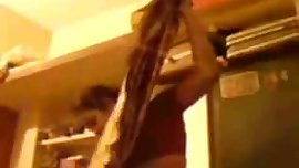 Hot amateur Indian girl unintentionally flashes her tits