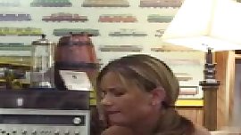 Teen girl eat pussy A Tip for the Waitress